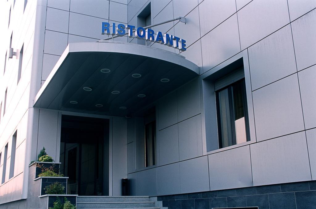 Hotel Italia Carmagnola Exteriér fotografie